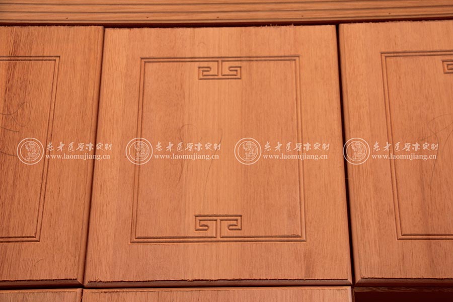 原木衣柜圖片