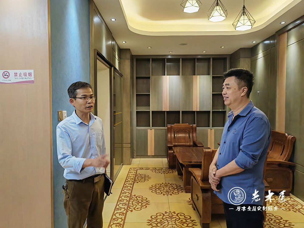 老木匠木業(yè)有限公司與閩南師范大學(xué)洽談科研合作項目